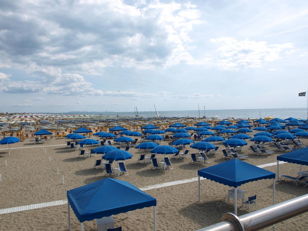 Il Pontile Holidays Apartment Marina di Pietrasanta Chambre photo
