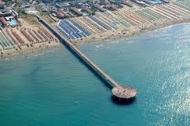 Il Pontile Holidays Apartment Marina di Pietrasanta Extérieur photo
